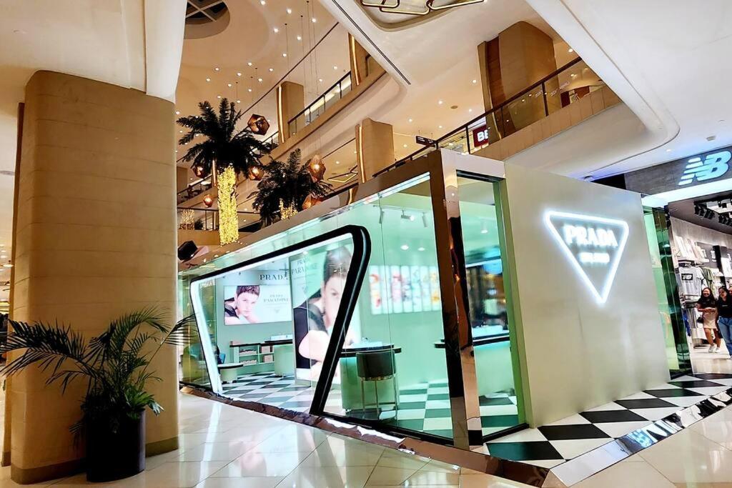 Casa Antonio At Uptown Parksuites Tower One Bgc Маніла Екстер'єр фото