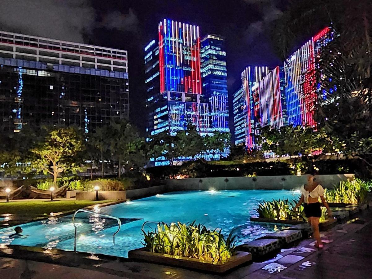 Casa Antonio At Uptown Parksuites Tower One Bgc Маніла Екстер'єр фото