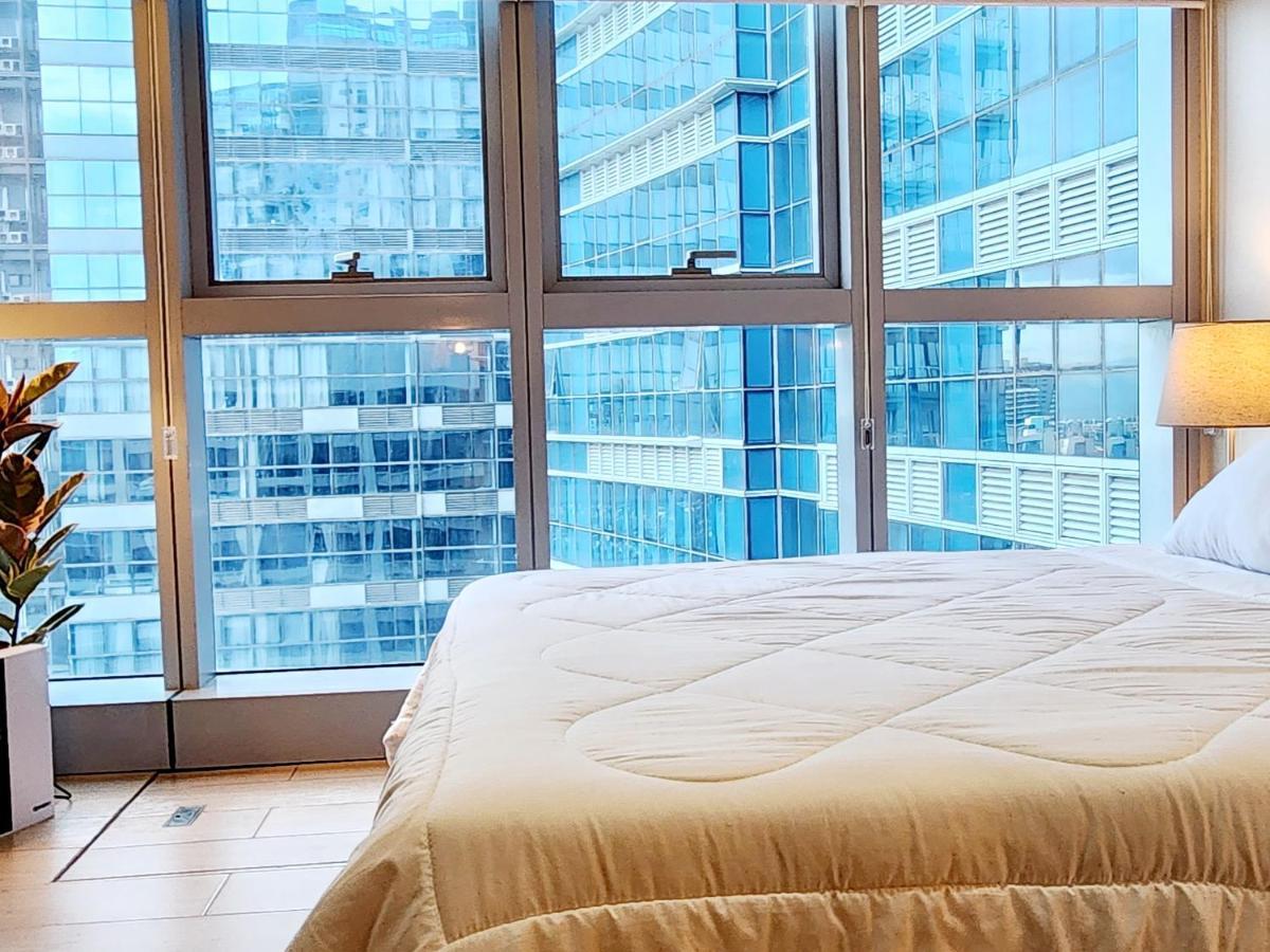 Casa Antonio At Uptown Parksuites Tower One Bgc Маніла Екстер'єр фото